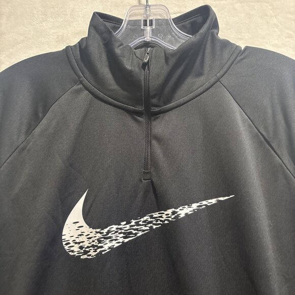 Nike Running Dri-Fit Swoosh 1/4 Zip Top Women’s Size Medium Black NWT Activewear - Picture 2 of 16